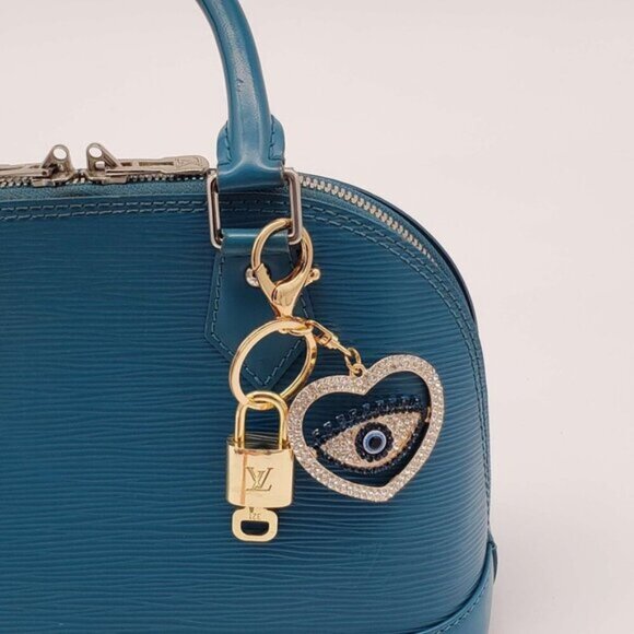 Authentic Louis Vuitton Lock & Key with unbranded Bagcharm, Keycharm, Keychain - Picture 9 of 9